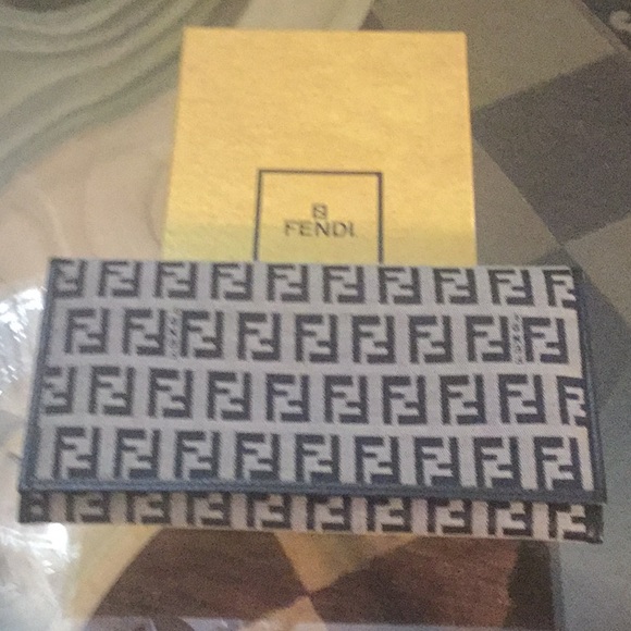 Fendi Accessories - FENDI WALLET New Never Used